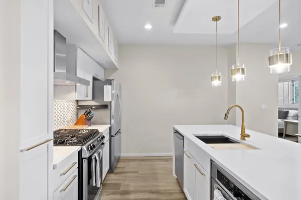 $689,000 | 1600 Barton Springs Road, Unit 4205, Austin, TX 78704