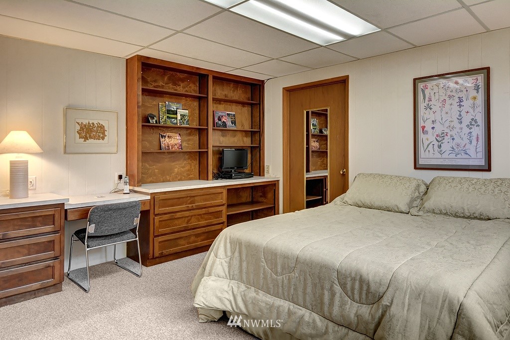 7224 South Rustic Road Seattle, WA 98178 - Photo 15 of 19 Gallery Image 15