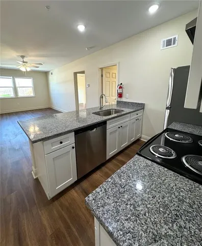 $930 | Undisclosed Address, New Orleans, LA 70126