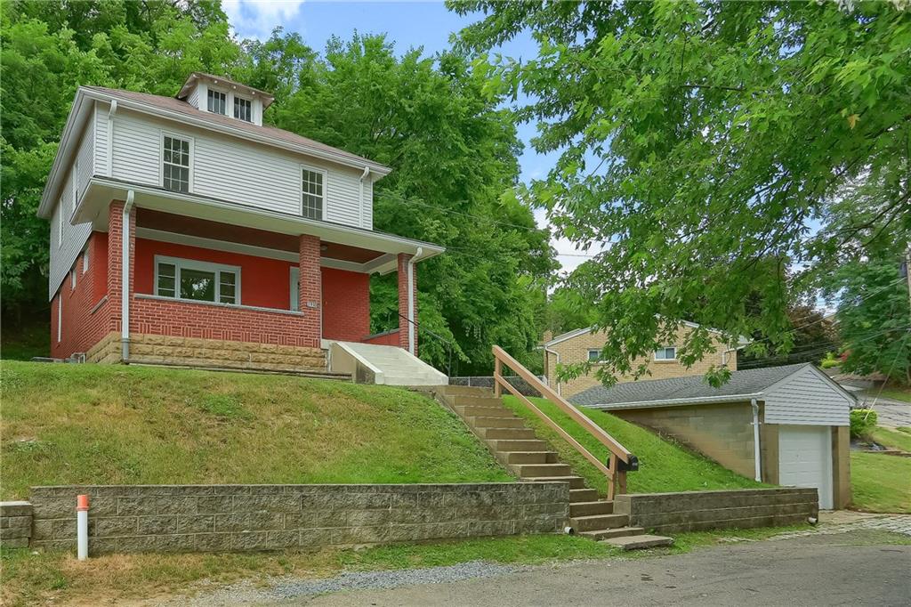 3990 Drexel Road Pittsburgh, PA 15212 - Photo 3 of 25 Additional parking on the street!
