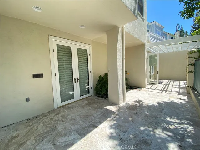 a view of a house with a bath tub