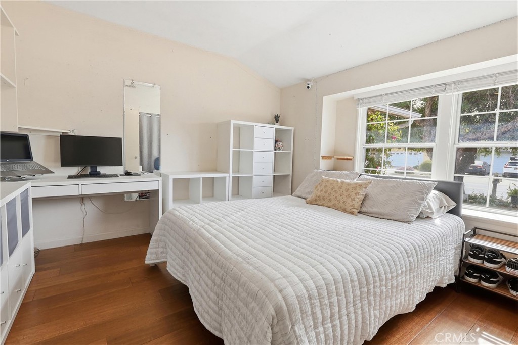 641 Ridgefield Drive Claremont, CA 91711 - Photo 20 of 52