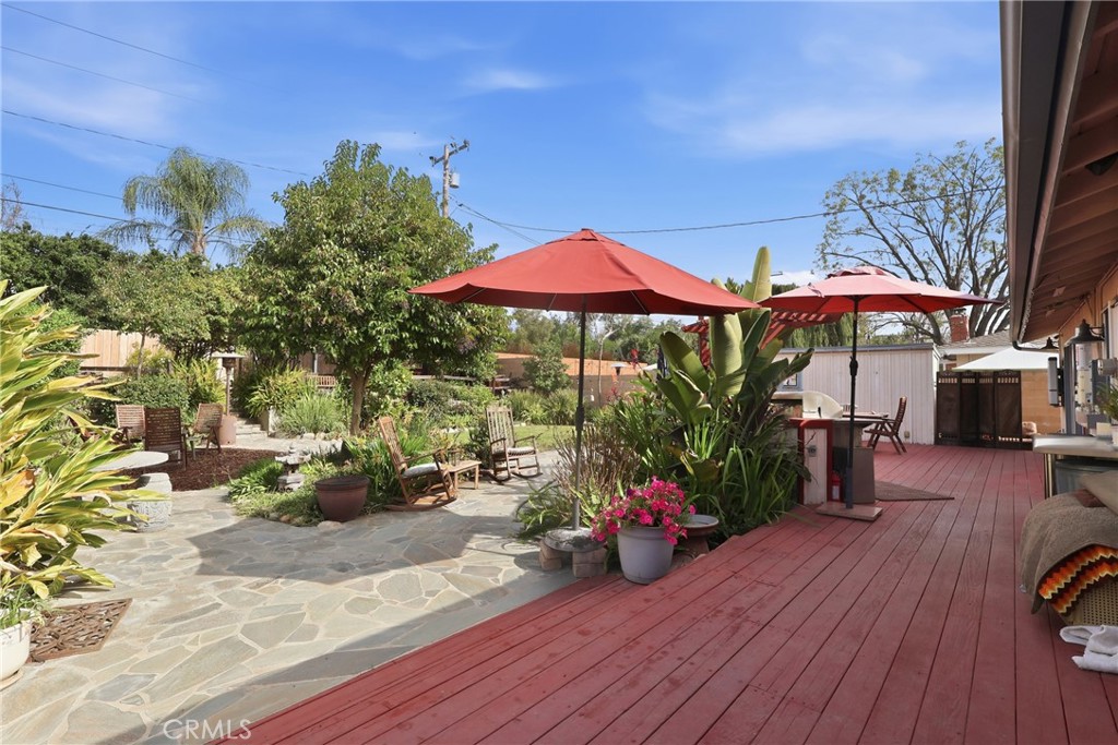 641 Ridgefield Drive Claremont, CA 91711 - Photo 3 of 39