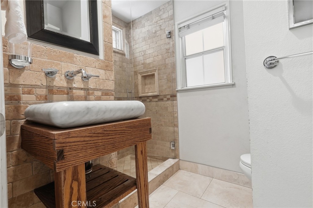 641 Ridgefield Drive Claremont, CA 91711 - Photo 32 of 52