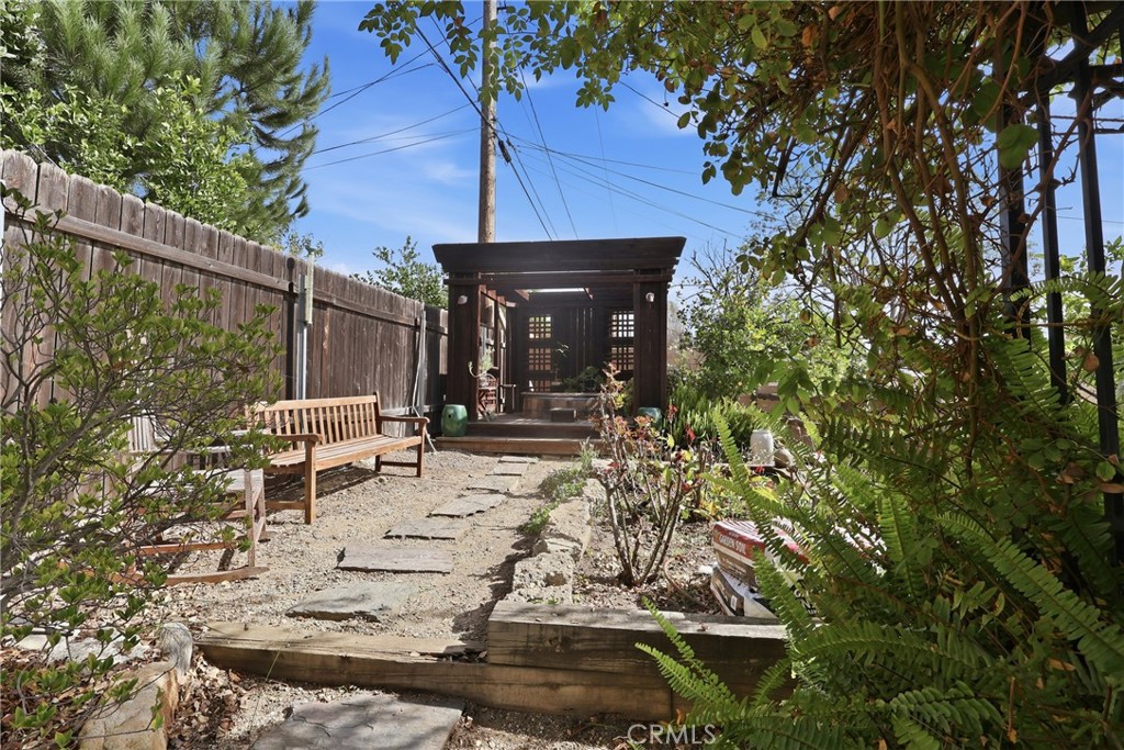 641 Ridgefield Drive Claremont, CA 91711 - Photo 43 of 52