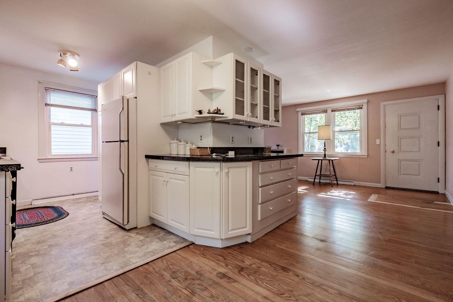 14 Hamlin Road Falmouth, ME 04105 - Photo 9 of 35 zQEpheDw