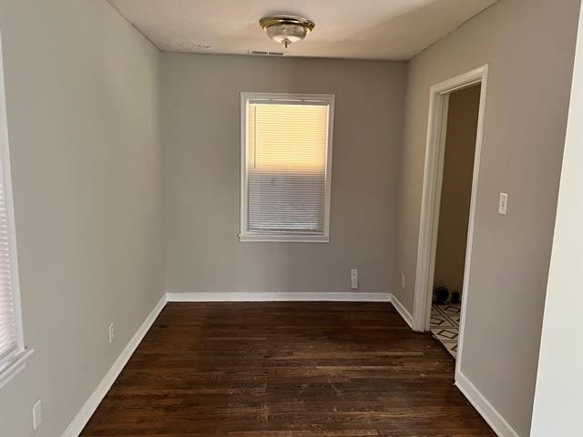 1704 Weiner Road Memphis, TN 38108 - Photo 4 of 10 Gallery Image 4