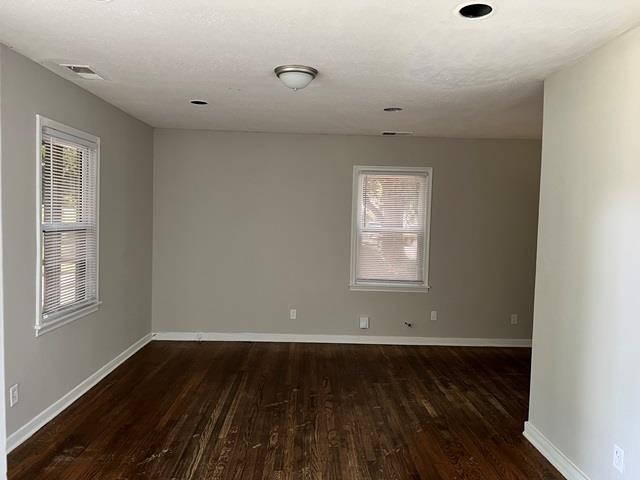 1704 Weiner Road Memphis, TN 38108 - Photo 7 of 10 Gallery Image 7
