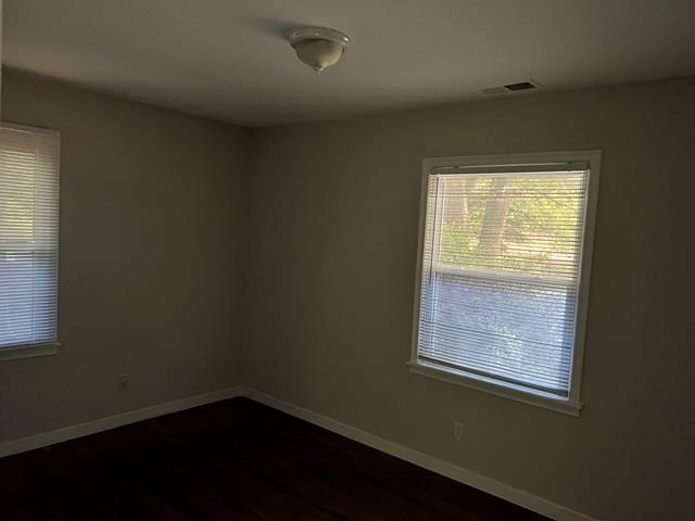 1704 Weiner Road Memphis, TN 38108 - Photo 8 of 10 Gallery Image 8