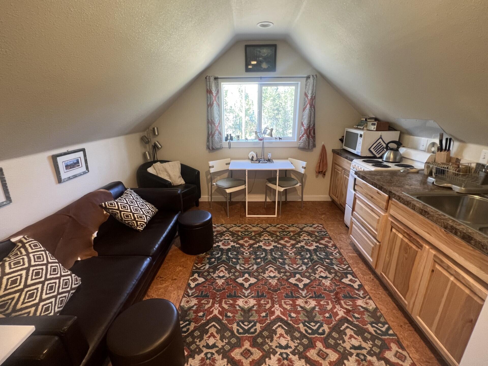 17218 Pintail Drive Bend, OR 97707 - Photo 24 of 28 thumbnail_IMG_9843