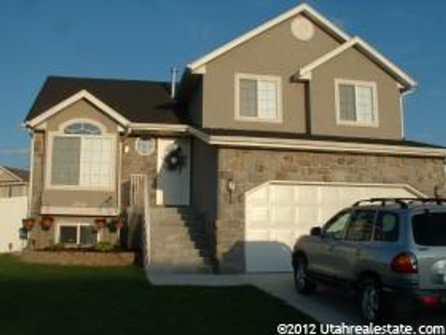 1234 780 West Clinton, UT 84015 - Photo 1 of 1