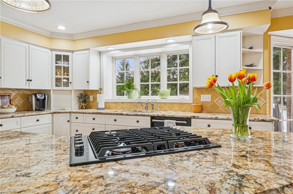 1116 Sandstone Road Greensburg, PA 15601 - Photo 14 of 38