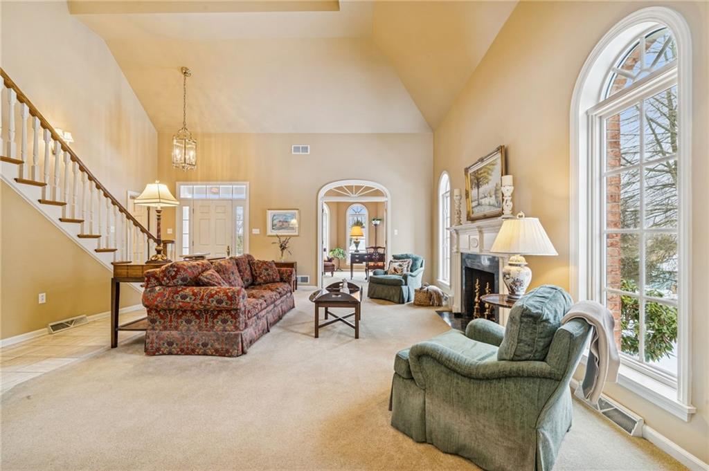 1116 Sandstone Road Greensburg, PA 15601 - Photo 5 of 38