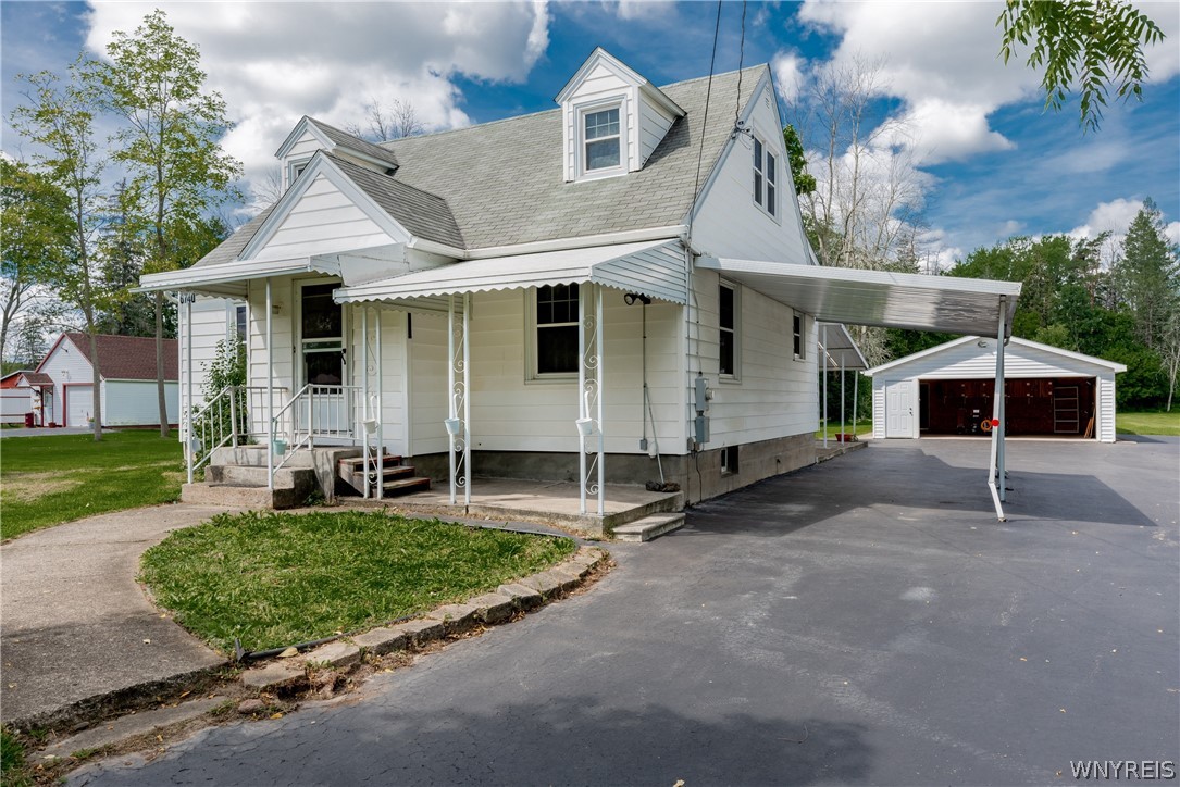6740 Sy Road Wheatfield, NY 14304 - Photo 1 of 1 Gallery Image 1