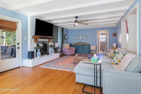 $425,000 | 216 Louise Drive, Lafayette, LA 70506