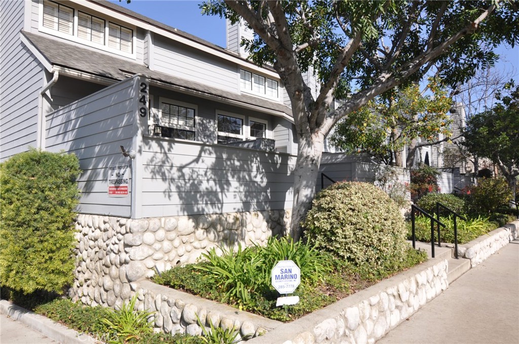 249 Alpine Street, Unit 48 Pasadena, CA 91106 - Photo 13 of 14 front view of a house