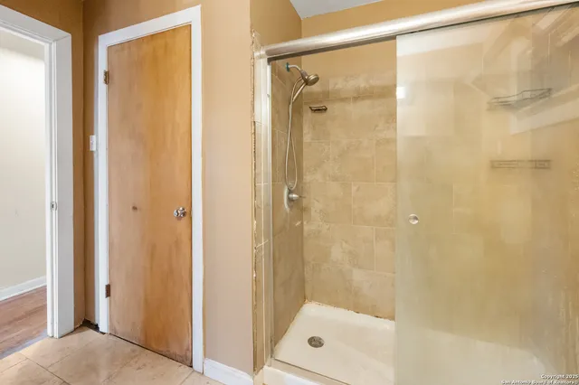 $210,000 | 211 South Hackberry Street, Marion, TX 78124