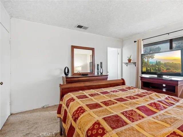 $395,000 | 15476 Pahute Street, Victorville, CA 92395