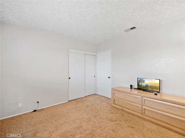 $395,000 | 15476 Pahute Street, Victorville, CA 92395