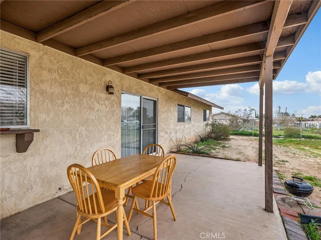 $395,000 | 15476 Pahute Street, Victorville, CA 92395