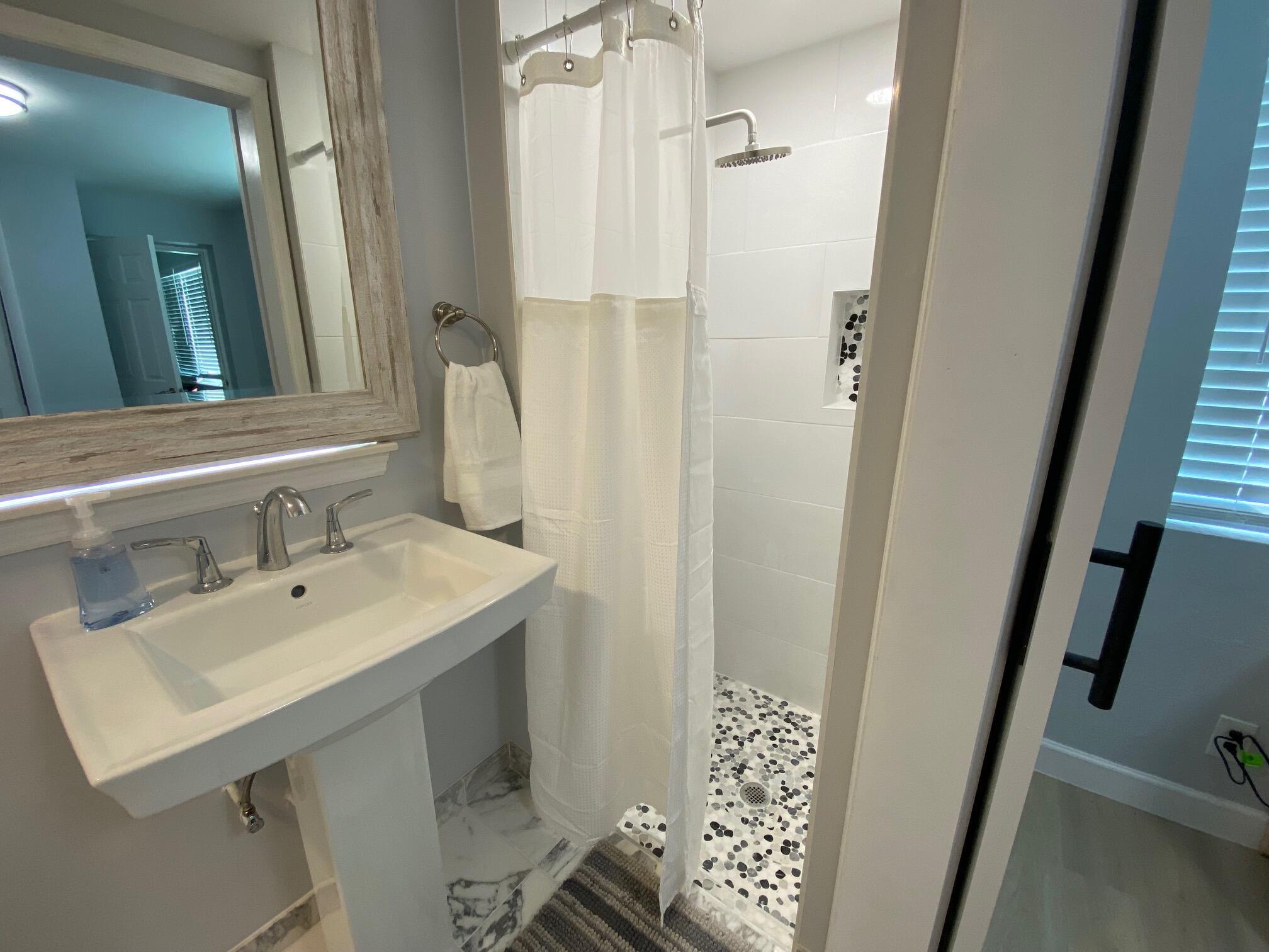 9015 Twig Road Wellington, FL 33467 - Photo 13 of 16 IMG_4086