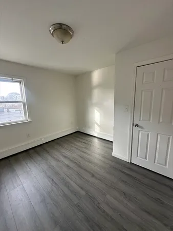 $2,000 | 14 2nd Street, Unit 3, Lowell, MA 01850