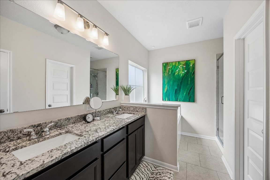 1440 Lake Ridge Drive Brenham, TX 77833 - Photo 14 of 23