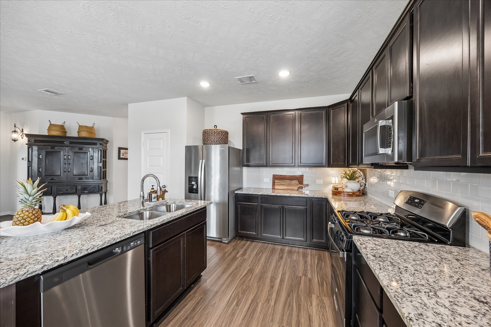 1440 Lake Ridge Drive Brenham, TX 77833 - Photo 10 of 23