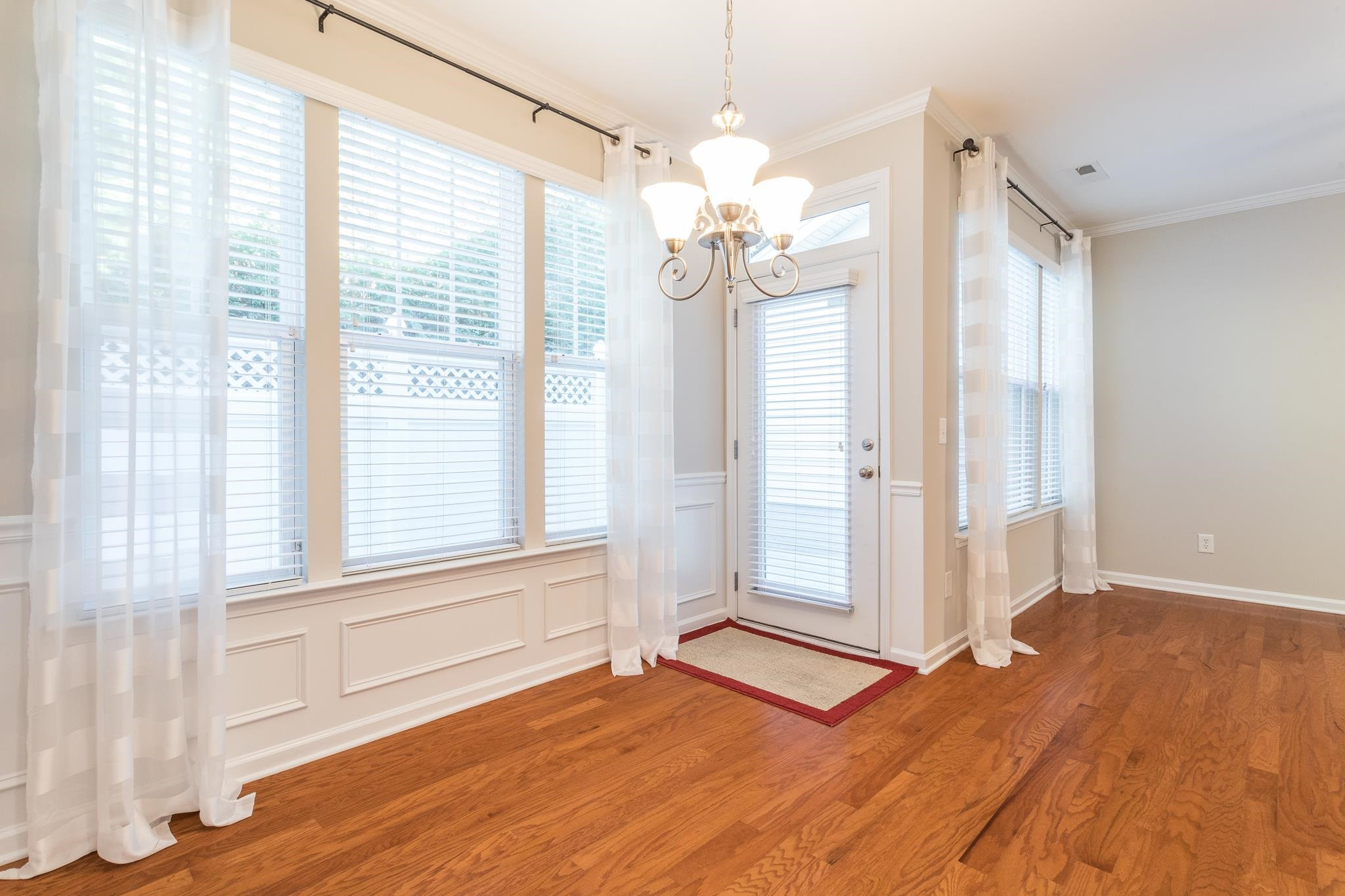 5924 Chivalry Court Raleigh, NC 27612 - Photo 4 of 31 Photo 4