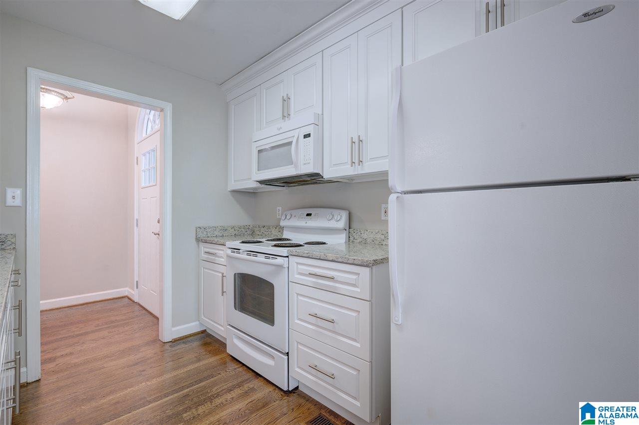 2898 North Road Gardendale, AL 35071 - Photo 7 of 25