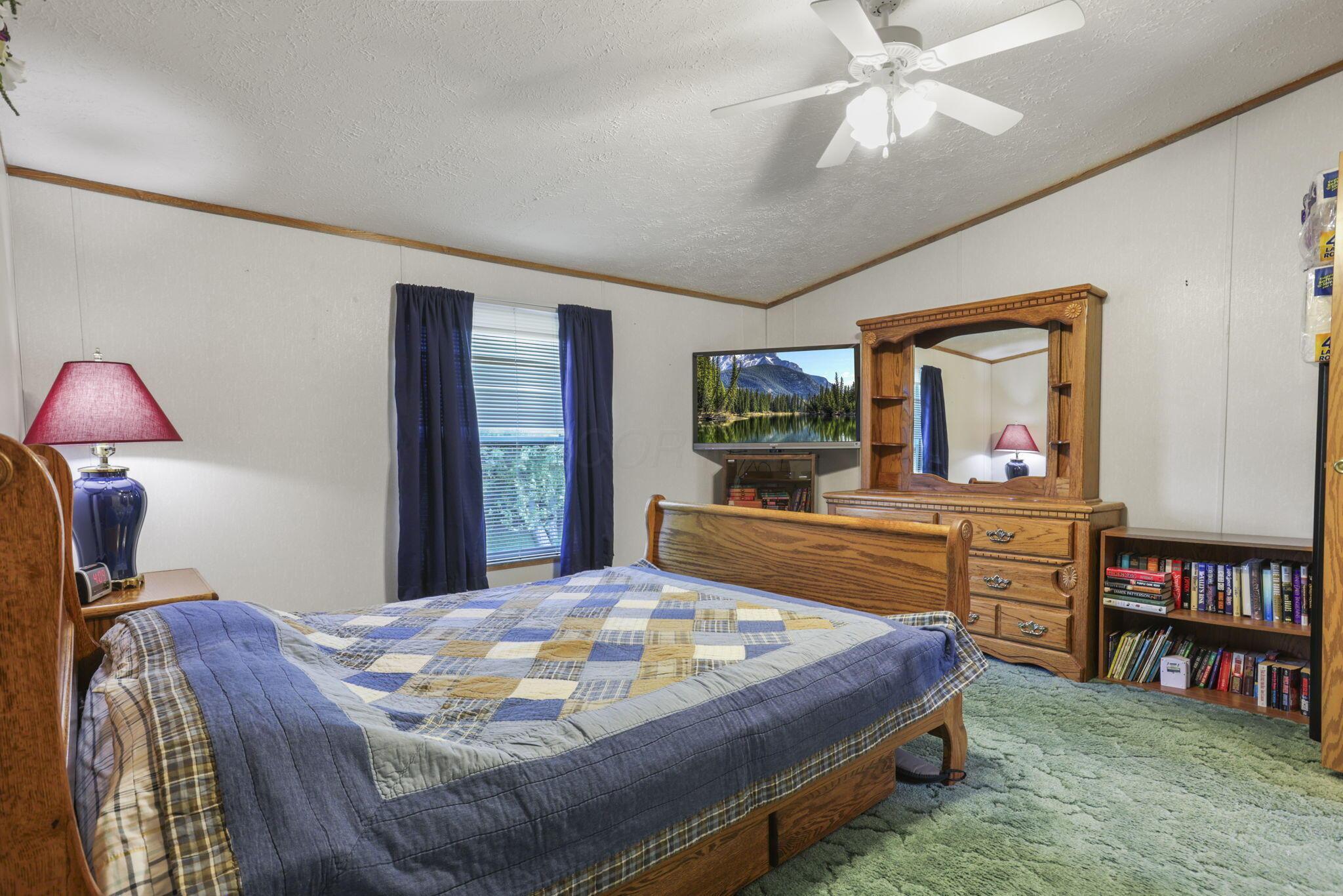 11791 Coontz Road Orient, OH 43146 - Photo 11 of 51 Primary Suite