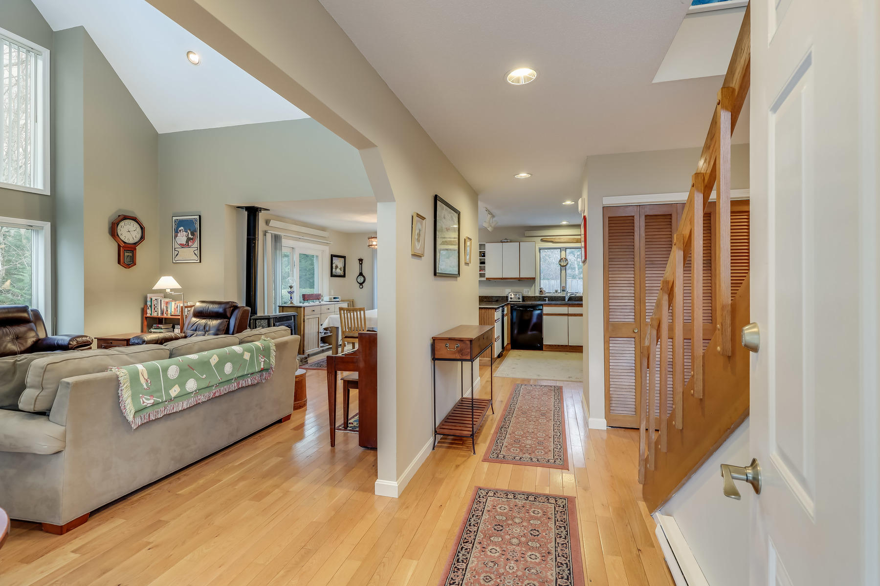 490 Aspinet Road Eastham, MA 02642 - Photo 4 of 31 3P2A2356