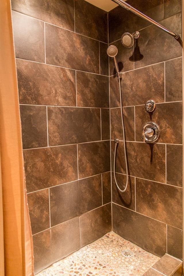 6301 South Conklin Road Greenacres, WA 99016 - Photo 11 of 20