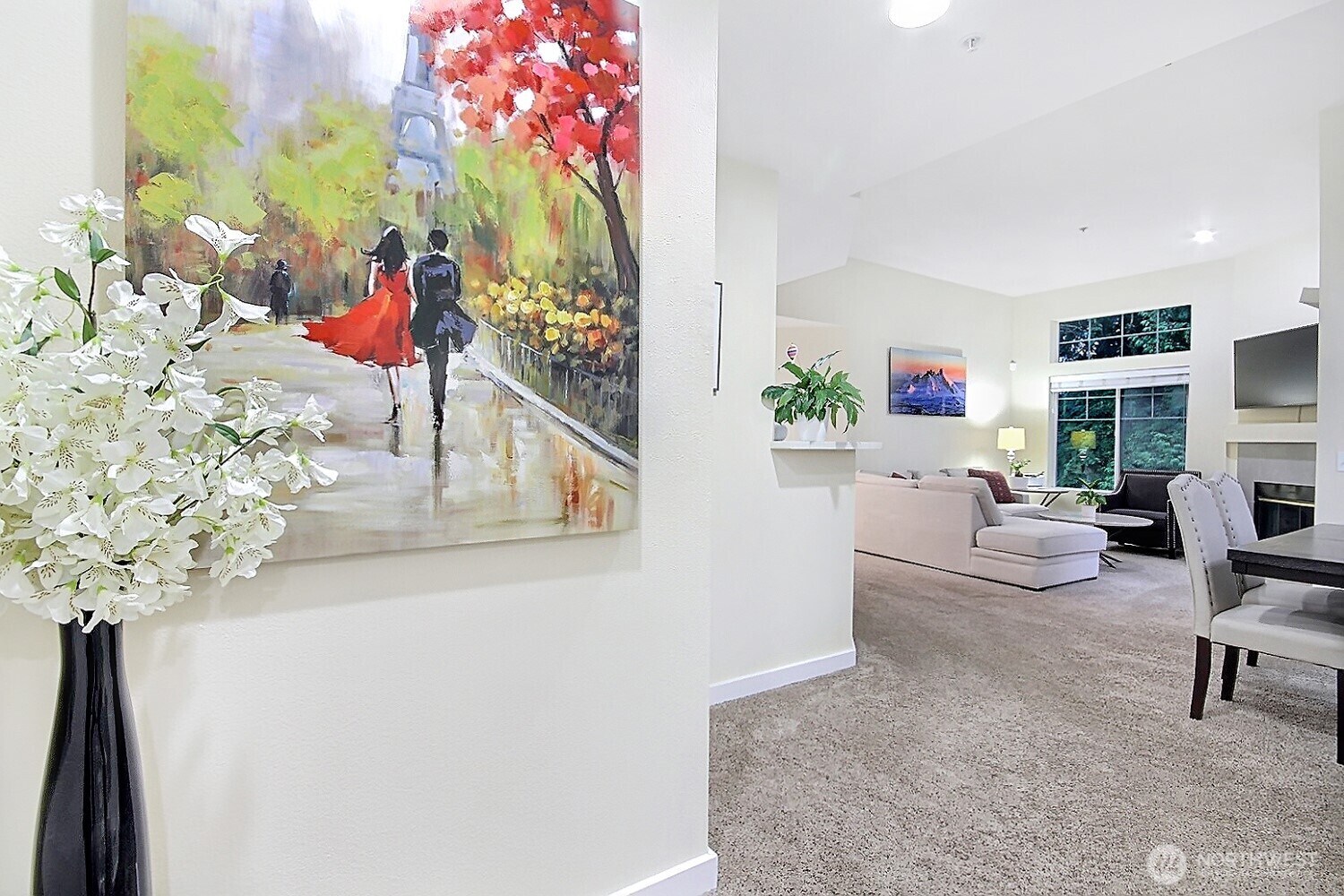 5921 South 234th Place Kent, WA 98032 - Photo 4 of 25 a living room with furniture and flowers