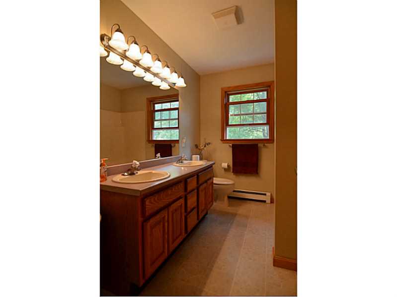 1109 E Road Tiverton, RI 02878 - Photo 18 of 24 Bathroom.