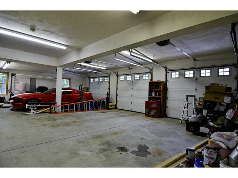 1109 E Road Tiverton, RI 02878 - Photo 20 of 24 Garage.