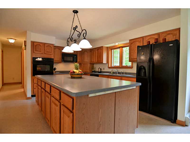 1109 E Road Tiverton, RI 02878 - Photo 7 of 24 Kitchen.