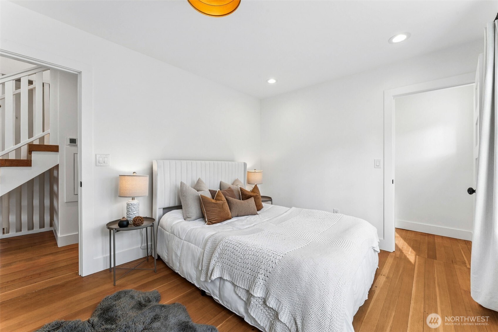 6010 49th Avenue Southwest Seattle, WA 98136 - Photo 15 of 32