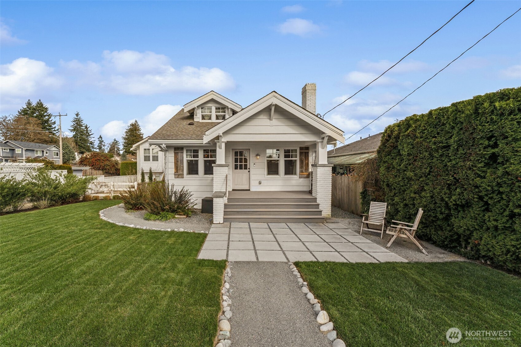 6010 49th Avenue Southwest Seattle, WA 98136 - Photo 2 of 32