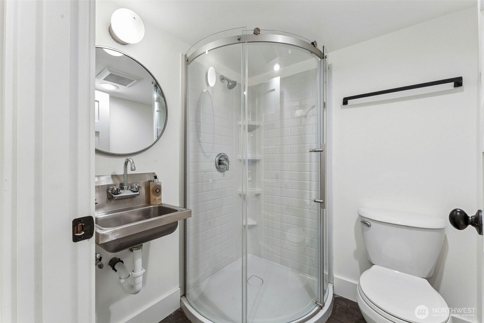 6010 49th Avenue Southwest Seattle, WA 98136 - Photo 22 of 32