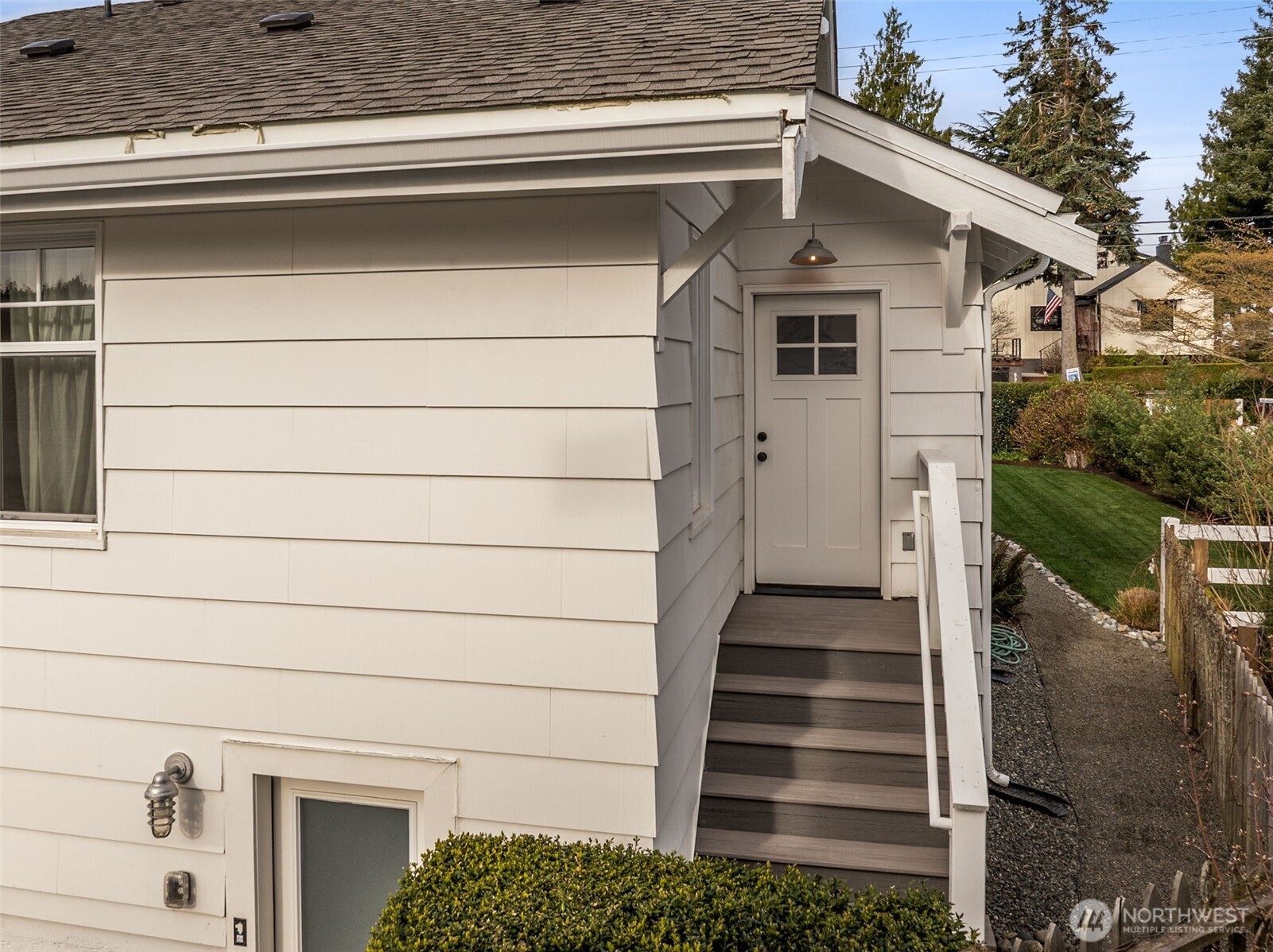 6010 49th Avenue Southwest Seattle, WA 98136 - Photo 29 of 32