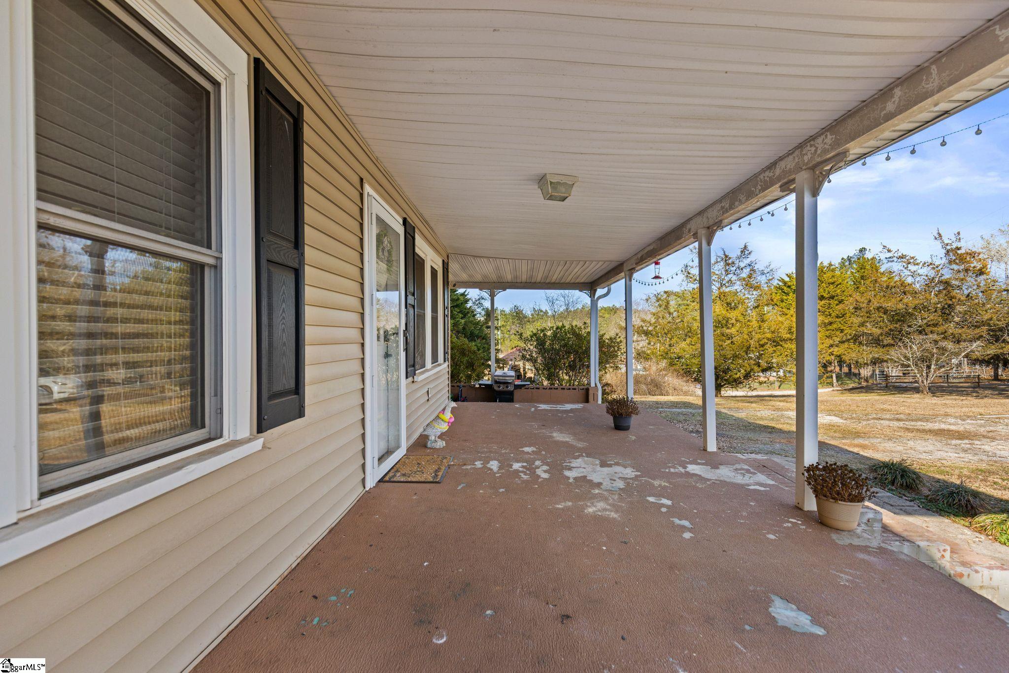 803 Concord Church Road Pickens, SC 29671 - Photo 3 of 44