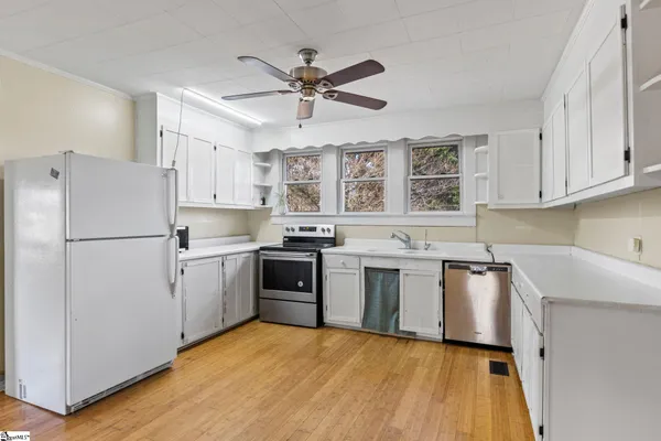 $215,000 | 803 Concord Church Road, Pickens, SC 29671