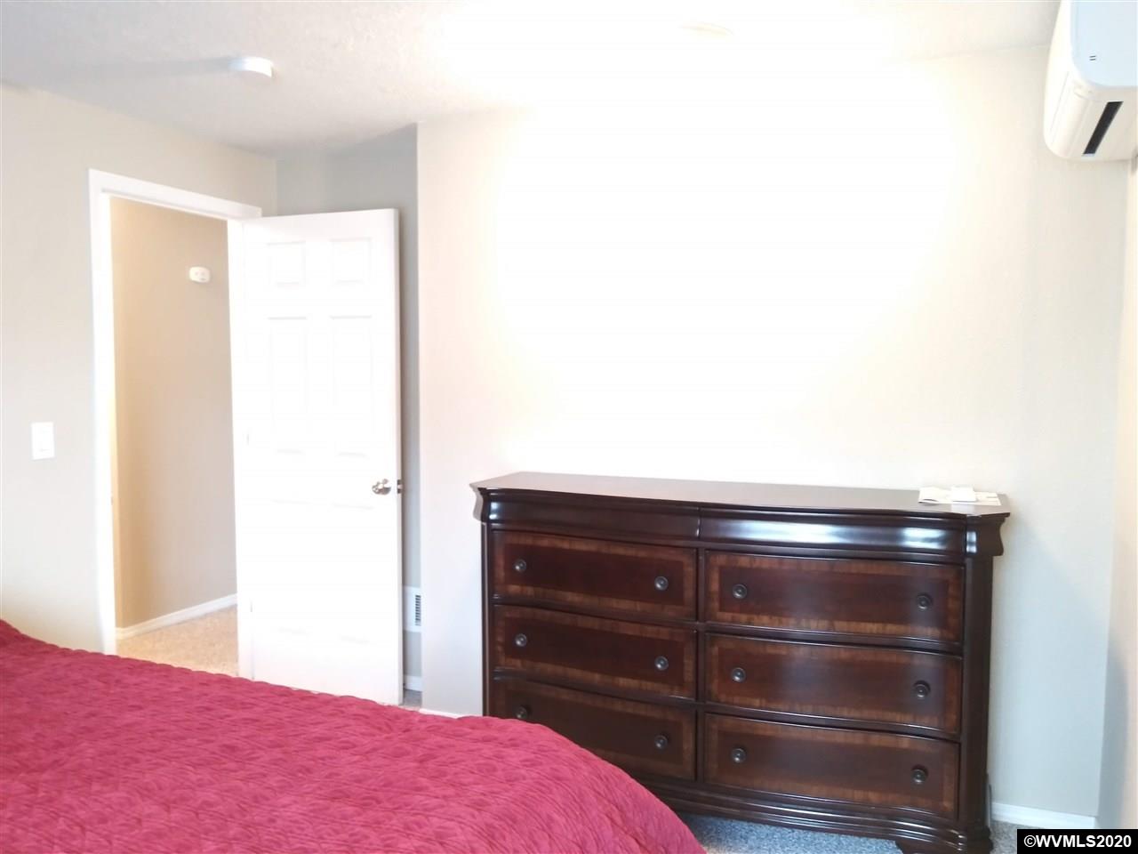 3768 Auburn Road Northeast Salem, OR 97301 - Photo 16 of 23 Gallery Image 16