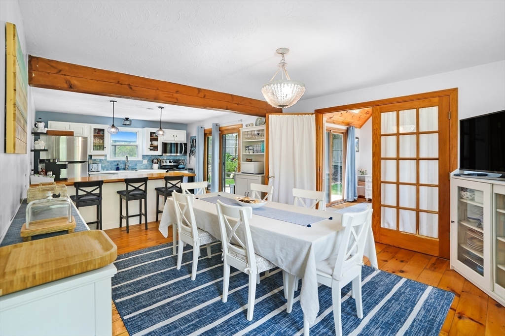 155 Skiff Avenue Tisbury, MA 02568 - Photo 7 of 21