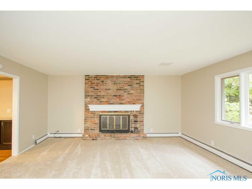 4217 Merriweather Road Toledo, OH 43623 - Photo 6 of 19 Gallery Image 6
