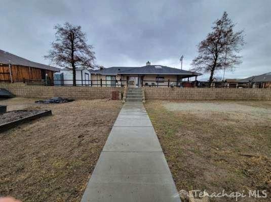 19408 Meadows Road Tehachapi, CA 93561 - Photo 17 of 18 Gallery Image 17