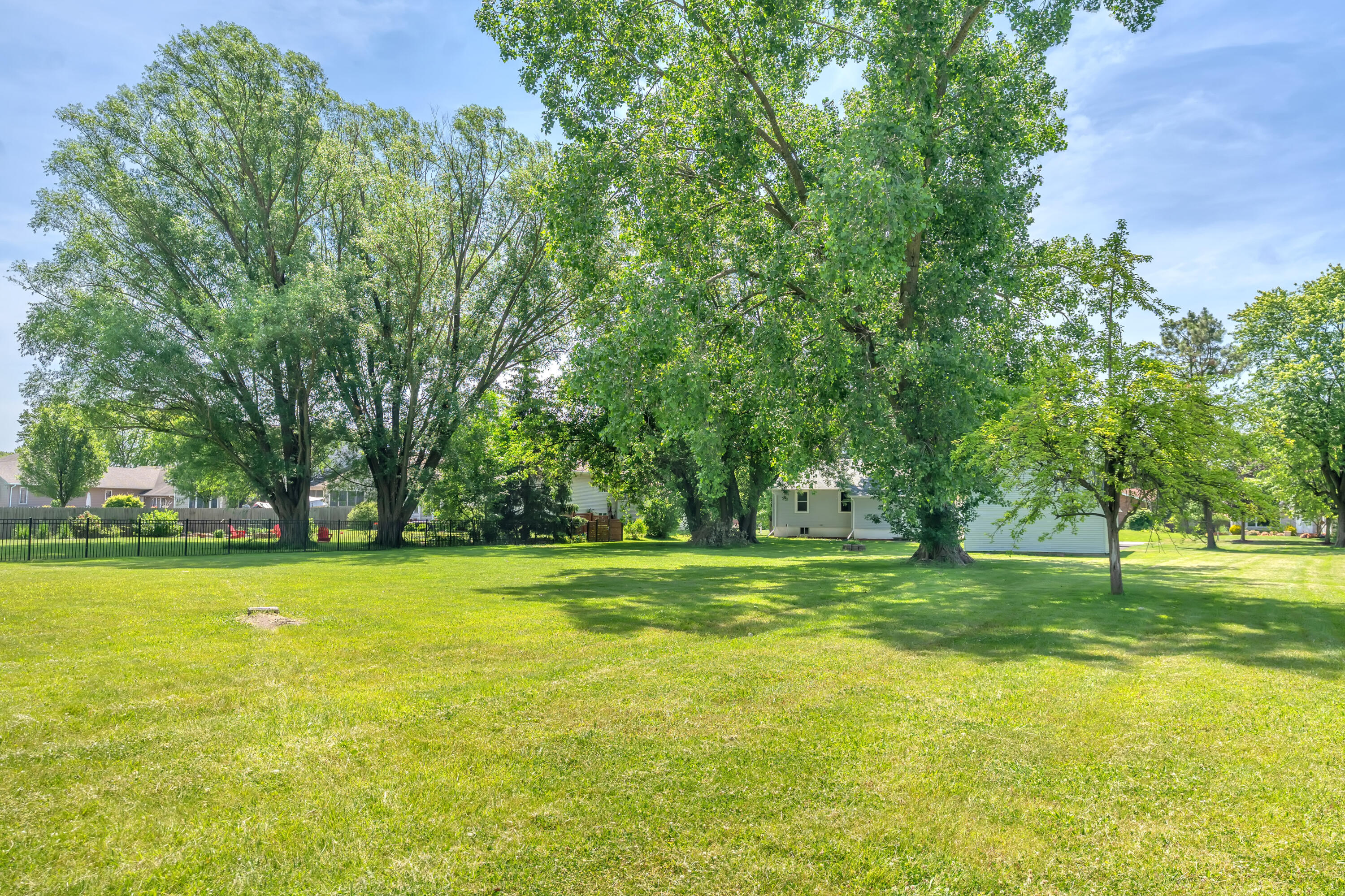 2851 44th Street Highland, IN 46322 - Photo 25 of 25 3000x1999