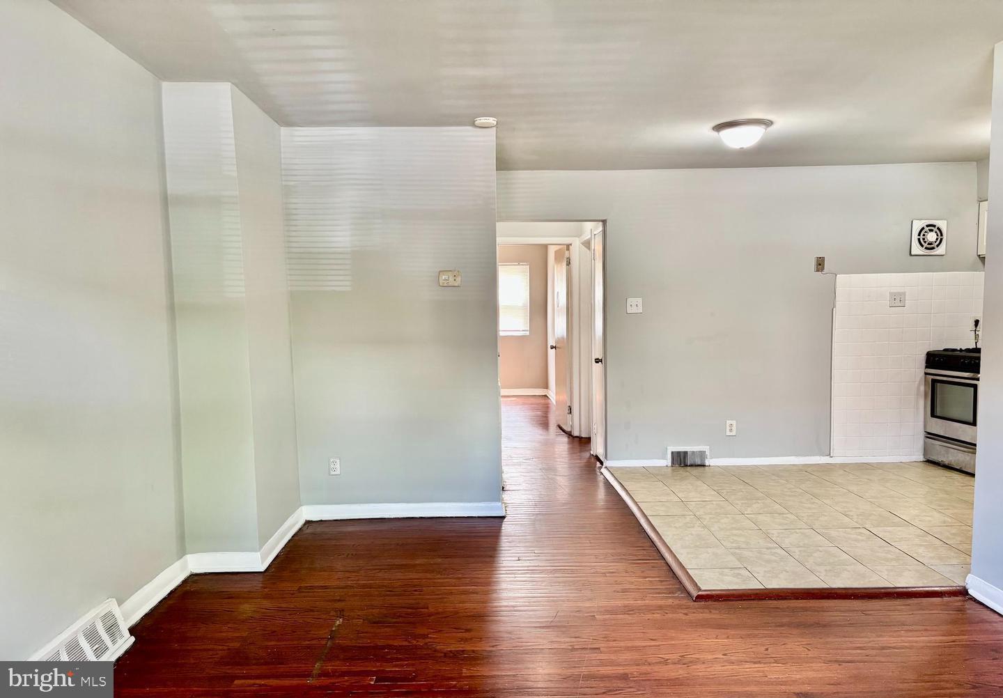 7326 Ruskin Road Philadelphia, PA 19151 - Photo 5 of 11