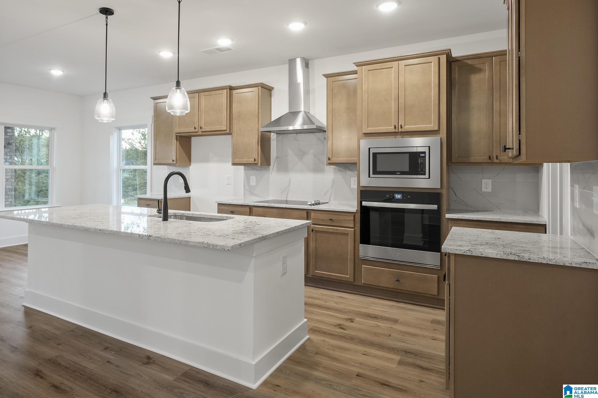 361 Wynlake Drive Alabaster, AL 35007 - Photo 8 of 47